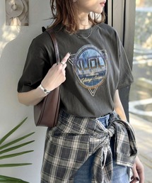 Java（ジャバ）の「《JaVaジャバコラボ》遊びと余裕をこの1枚で。コットン100%コンパクトグラフィックロゴTEE(半袖)（Tシャツ/カットソー）」