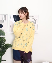 EMAGO 花刺繍タックプルオーバー