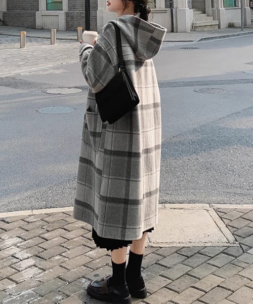 Miniministore(ミニミニストア)の「トグルボタンロングコートチェック柄コート(ダッフルコート・レディース・グレー・XL/L)」の7枚目の写真