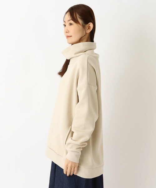 one'sterrace(ワンズテラス)の「裏起毛オフタートルポケットプルオーバー(Tシャツ/カットソー・レディース・レッド系9/グレー系その他7/アイボリー系8/ブラック系8・02)」の6枚目の写真