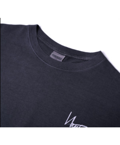 NONFLOOR(ノンフロア)の「ベストロックバンドTシャツウォッシュドチャコール(Tシャツ/カットソー・メンズ・その他・S/M/L)」の4枚目の写真
