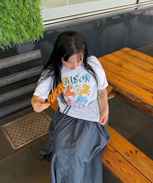 ROIDESROIS(ロワデロワ)の「メゾンジョイフル 半袖Tシャツ (ホワイト)(Tシャツ/カットソー・レディース・その他・S/M/L/2XL/XL)」の6枚目の写真