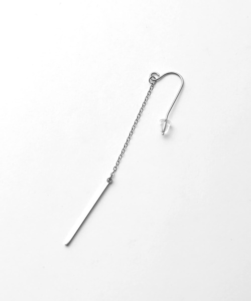 STYLE DELI（スタイルデリ）の「【DELI by】スリムバーロングチェーンピアス（ピアス（両耳用）・レディース・シルバー/ゴールド・FREE）」の7枚目の写真