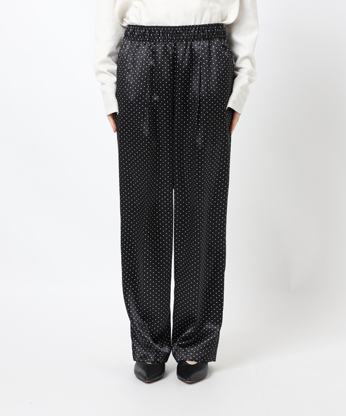 SLOBE IENA(スローブイエナ)の「ドットプリントサテンイージーパンツ(その他パンツ・レディース・ブラック/ホワイト・FREE)」の17枚目の写真