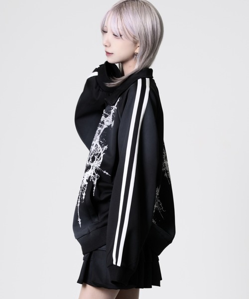 REFLEM(レフレム)の「『REFLEM/レフレム』顔料加工プリントトラックジャージ(ジャージ・レディース・ホワイト/ブラック・FREE)」の13枚目の写真