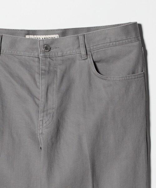 UNITED ARROWS（ユナイテッドアローズ）の「ドリル 5ポケット  ベーシック テーパード ノープリーツ パンツ（チノパンツ・メンズ・オフホワイト/グレー系/ブラック/ベージュ・L/S/M/XL）」の19枚目の写真