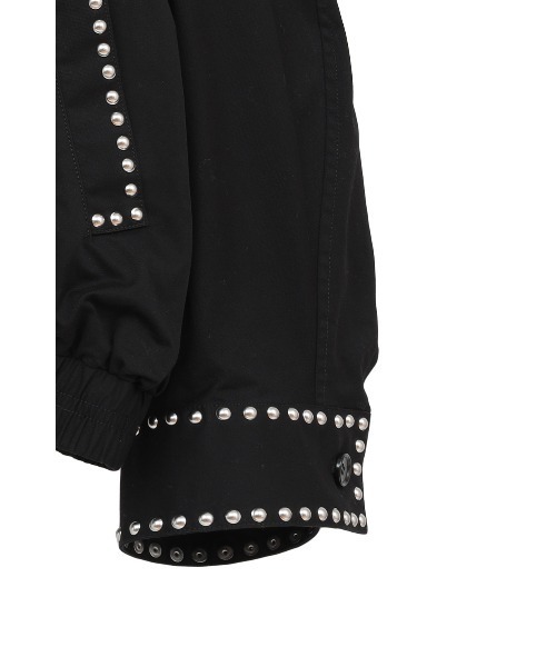 CLANE(クラネ)の「W COLOR STUDDED DRIZZLER JACKET(ブルゾン・レディース・ベージュ/ブラック・2/1)」の20枚目の写真