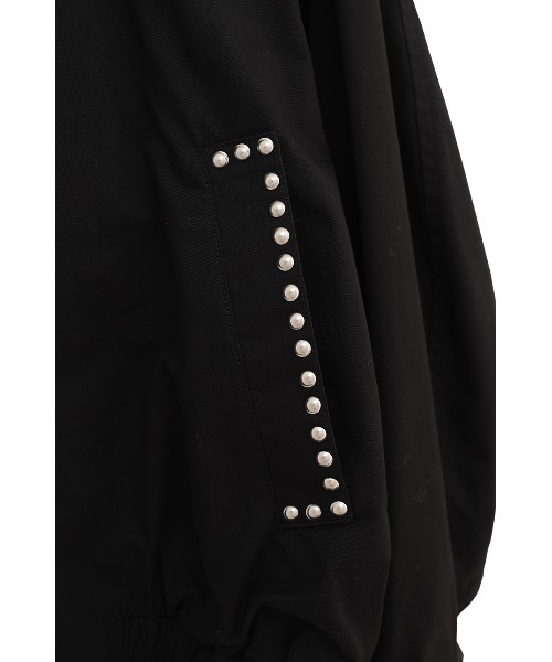 CLANE(クラネ)の「W COLOR STUDDED JACKET(ブルゾン・レディース・ベージュ/ブラック・2/1)」の21枚目の写真