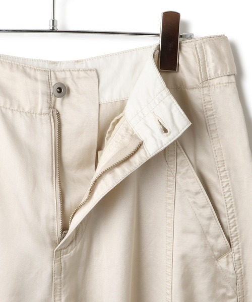 ADAM ET ROPE'(アダムエロペ)の「ピグメントダイエッグパンツ(その他パンツ・レディース・オフホワイト/チャコールグレー・38/36)」の9枚目の写真