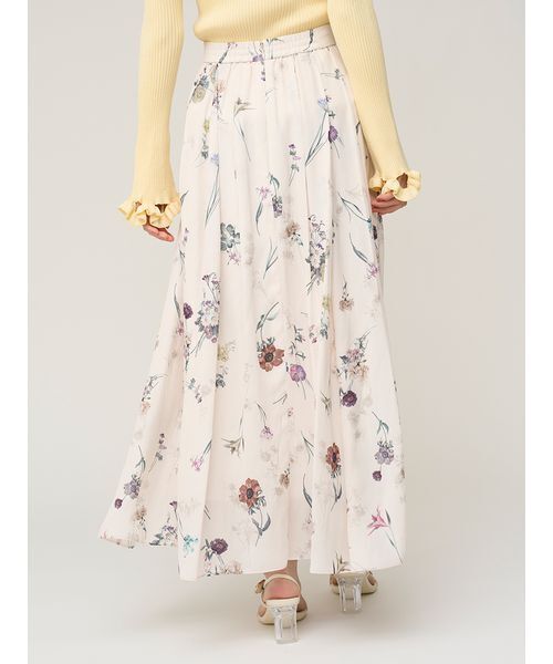 SNIDEL（スナイデル）の「フローラルプリントフレアスカート（スカート・レディース・ピンク/ネイビー/アイボリー・1/0）」の8枚目の写真