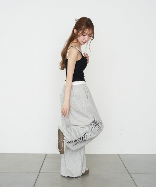 RAY CASSIN(レイカズン)の「パット付レイヤードヘンリーキャミ(キャミソール・レディース・ホワイト/ネイビー/グレー/ブラック・FREE)」の20枚目の写真