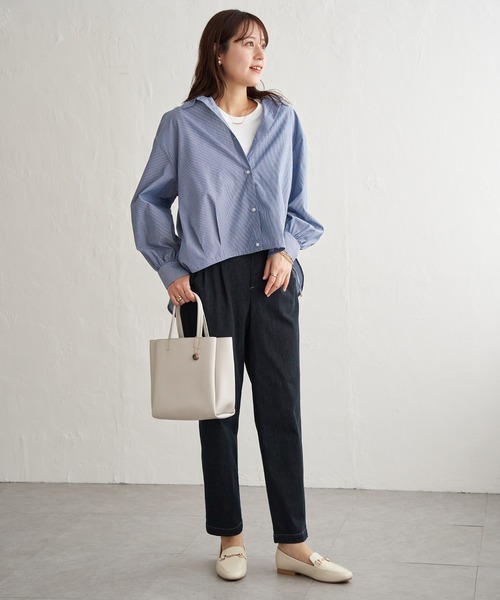 ikka(イッカ)の「【雑誌InRed4月号掲載】ドロストロングテールシャツ【親子コーデ】(シャツ/ブラウス・レディース・ホワイト/ネイビー/ブラウン系その他/グレー/ブルー・L/M/S)」の20枚目の写真