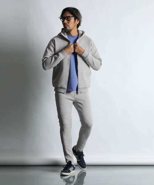 The DUFFER of ST.GEORGE(ザダファーオブセントジョージ)の「〔BLACK LABEL〕SORONA DOUBLE KNIT ATHLETIC SLIM PT:セットアップ対応 ソロナ ダンボールニット スリムパンツ(スウェットパンツ・メンズ・グレー/ブラック/スミクロ・X-LARGE/LARGE/MEDIUM/SMALL)」の13枚目の写真
