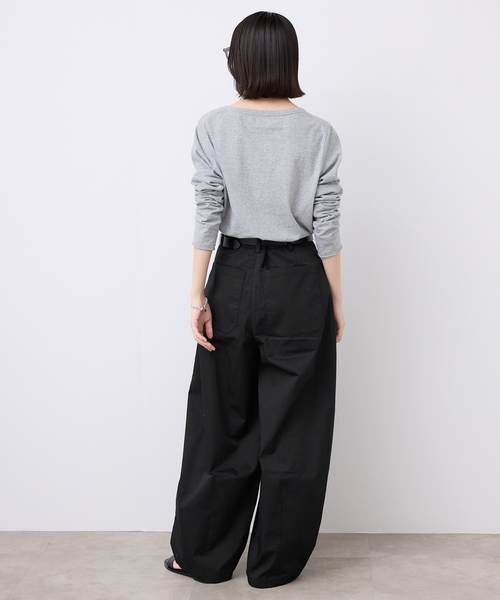 SLOBE IENA（スローブイエナ）の「《接触冷感/WEB限定/追加2》ライトチノタックカーブトラウザー（チノパンツ・レディース・ベージュ/ブラック・36/38）」の21枚目の写真