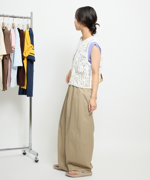 SLOBE IENA(スローブイエナ)の「《接触冷感/WEB限定/追加2》ライトチノタックカーブトラウザー(チノパンツ・レディース・ベージュ/ブラック・36/38)」の19枚目の写真