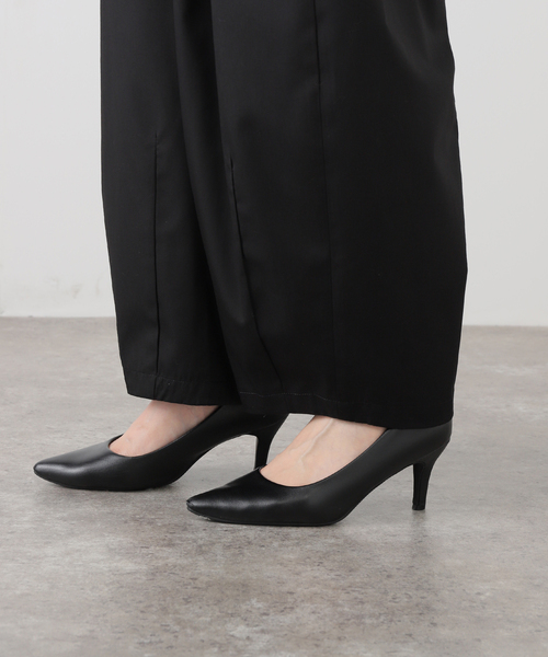 SLOBE IENA（スローブイエナ）の「《接触冷感/WEB限定/追加2》ライトチノタックカーブトラウザー（チノパンツ・レディース・ベージュ/ブラック・36/38）」の9枚目の写真