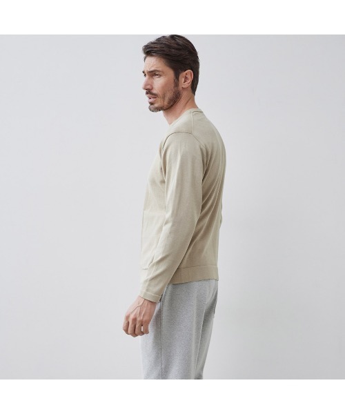 g-stage(ジーステージ)の「洗えるクルーネックニット(ニット/セーター・メンズ・ネイビー/ベージュ・48/46)」の4枚目の写真
