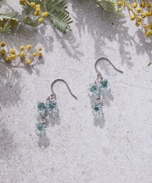 collex（コレックス）の「【HARIO Lampwork Factory】ピアス ひとふさのミモザ（ピアス（両耳用））」