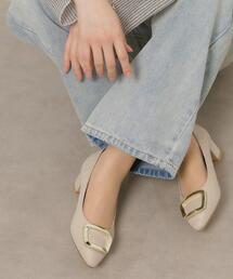 スクエアバックルパンプス