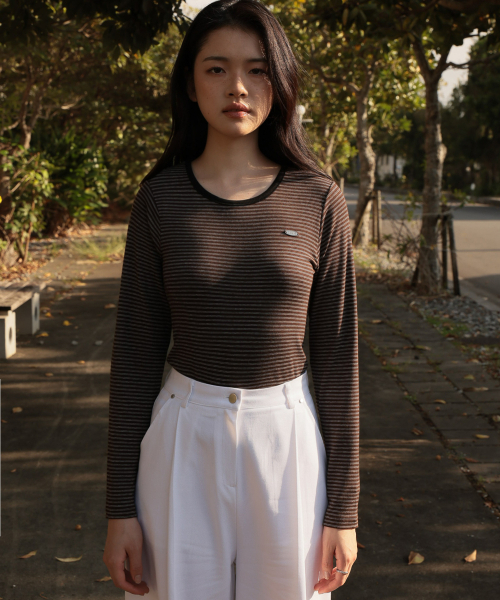 DEHEVE（デヘヴェ）の「Soft Stripe Long Sleeve [Brown]（Tシャツ/カットソー・レディース・ブラウン・FREE）」の2枚目の写真
