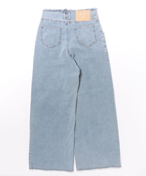 Q(キュー)の「ストレッチデニムパンツ(デニムパンツ・レディース・ライトブルー/アイボリー・MEDIUM)」の4枚目の写真