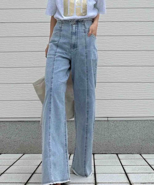 Q(キュー)の「ストレッチデニムパンツ(デニムパンツ・レディース・ライトブルー/アイボリー・MEDIUM)」の2枚目の写真