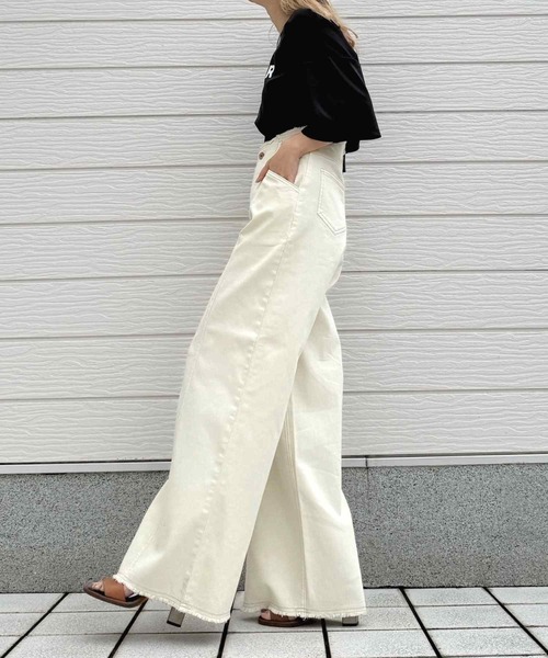 Q(キュー)の「ストレッチデニムパンツ(デニムパンツ・レディース・ライトブルー/アイボリー/ピンク/インディゴブルー・MEDIUM)」の22枚目の写真