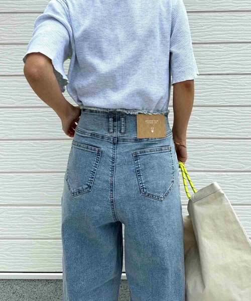 Q(キュー)の「ストレッチデニムパンツ(デニムパンツ・レディース・ライトブルー/アイボリー・MEDIUM)」の18枚目の写真