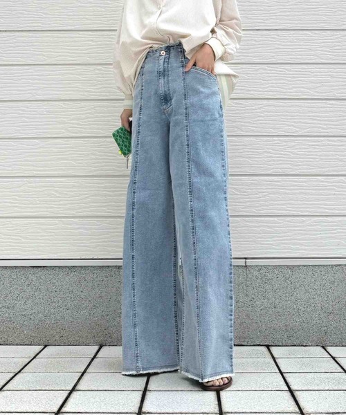 Q(キュー)の「ストレッチデニムパンツ(デニムパンツ・レディース・ライトブルー/アイボリー・MEDIUM)」の19枚目の写真