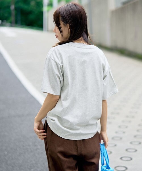 coen(コーエン)の「【Penneys(ぺニーズ)別注】 ベーシックアソート半袖T(Tシャツ/カットソー・レディース・ナチュラル/オフホワイト/ライム/その他2/その他1/ダークグレー・L/M)」の22枚目の写真