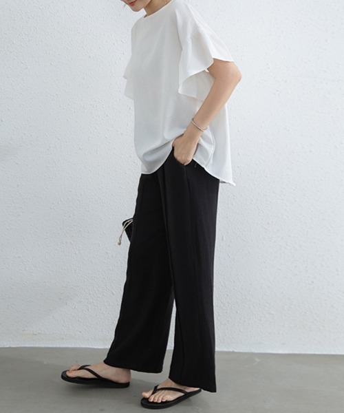 mielu(ミエル)の「袖フリル半袖Tシャツ(Tシャツ/カットソー・レディース・ベージュ/ホワイト/ブルー/ブラック・FREE)」の10枚目の写真