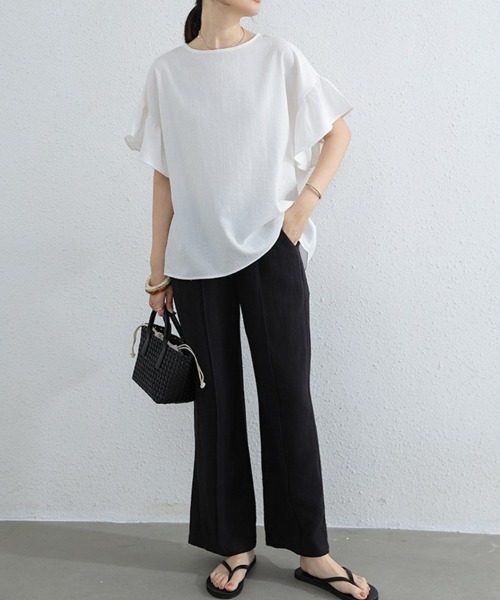 mielu(ミエル)の「袖フリル半袖Tシャツ(Tシャツ/カットソー・レディース・ベージュ/ホワイト/ブルー/ブラック・FREE)」の11枚目の写真