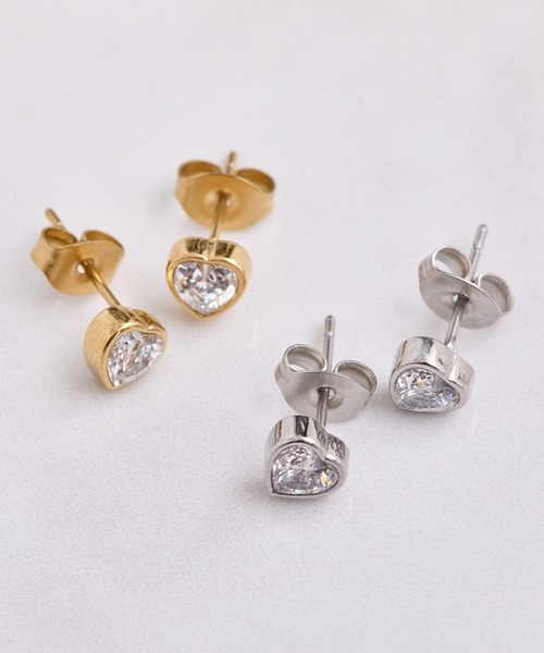 Heartdance（ハートダンス）の「【金属アレルギー対応】ステンレスハートモチーフピアス（ピアス（両耳用）・レディース・シルバー/ゴールド・FREE）」の3枚目の写真
