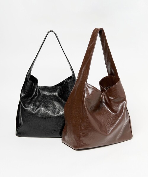 BEAUTY&YOUTH UNITED ARROWS(ビューティーアンドユースユナイテッドアローズ)の「レザーライク ビッグ ワンショルダーバッグ(ショルダーバッグ・レディース・ブラック/ダークブラウン・FREE)」の9枚目の写真