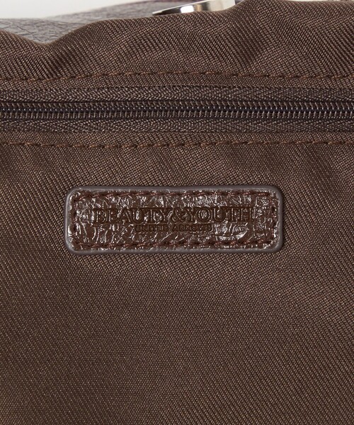 BEAUTY&YOUTH UNITED ARROWS(ビューティーアンドユースユナイテッドアローズ)の「レザーライク ビッグ ワンショルダーバッグ(ショルダーバッグ・レディース・ブラック/ダークブラウン・FREE)」の19枚目の写真