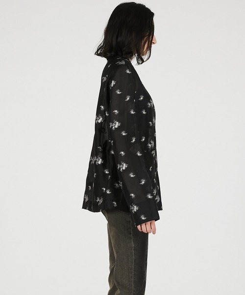 PRANK PROJECT（プランクプロジェクト）の「【2026Summer Pre-Order】フラワージャガードラウンジシャツ / Flower Jacquard Lounge Shirt（シャツ/ブラウス・レディース・ピンク/チャコールグレー・FREE）」の15枚目の写真