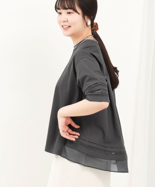 MICO COULIER（ミコクリエ）の「はしごレース異素材切替プルオーバー（Tシャツ/カットソー・レディース・ベビーピンク/オフホワイト/チャコールグレー・38）」の16枚目の写真