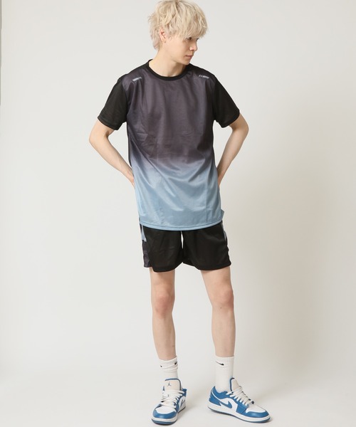 ARCADE（アーケード）の「接触冷感 吸水速乾 ドライメッシュ グラデーションカラー 半袖Tシャツ ハーフパンツ Dry wear（Tシャツ/カットソー・メンズ・ネイビー/グリーン/レッド/グレー・L/LL/M）」の8枚目の写真