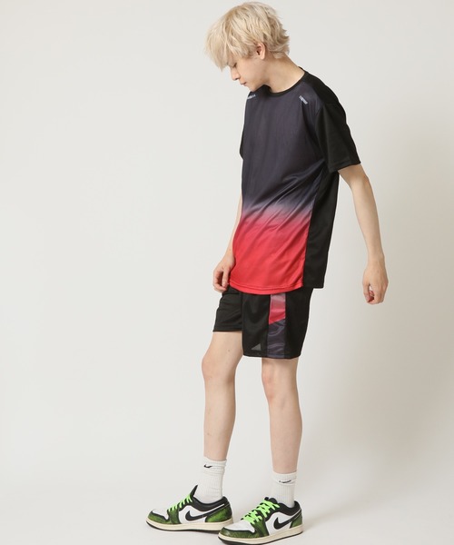 ARCADE（アーケード）の「接触冷感 吸水速乾 ドライメッシュ グラデーションカラー 半袖Tシャツ ハーフパンツ Dry wear（Tシャツ/カットソー・メンズ・ネイビー/グリーン/レッド/グレー・L/LL/M）」の9枚目の写真