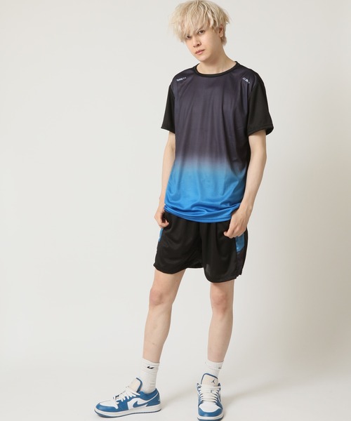 ARCADE（アーケード）の「接触冷感 吸水速乾 ドライメッシュ グラデーションカラー 半袖Tシャツ ハーフパンツ Dry wear（Tシャツ/カットソー・メンズ・ネイビー/グリーン/レッド/グレー・L/LL/M）」の6枚目の写真