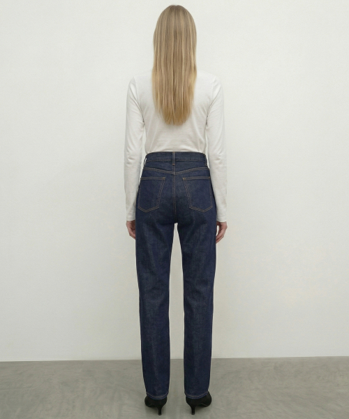 KIMDOH（キムド）の「Arvo Cropped Straight Denim / Non-Fade Indigo（デニムパンツ・レディース・その他・SMALL/MEDIUM/LARGE）」の2枚目の写真