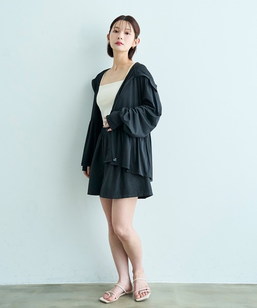 mil（ミル）の「【接触冷感】 カップ付き リブキャミソール 【587183】（キャミソール・レディース・ブラック/オフホワイト/チャコールグレー・ONE SIZE）」の7枚目の写真