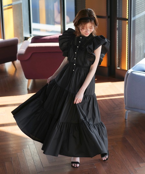 RUIRUE BOUTIQUE(ルイルエブティック)の「洗える | ティアード ボリューム シャツワンピース | ワンピース・夏ワンピース・ロングワンピース・リゾートワンピース・レースワンピース・ティアードスカート・フレアスカート(シャツワンピース・レディース・オフホワイト/ブラック/ネイビー・S/M/L)」の10枚目の写真
