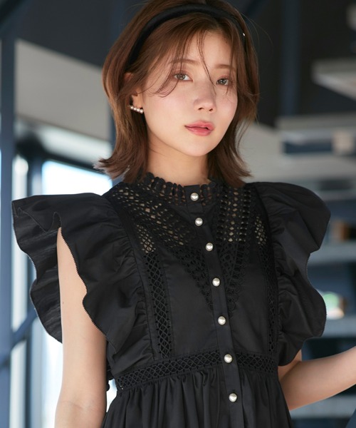 RUIRUE BOUTIQUE(ルイルエブティック)の「洗える | ティアード ボリューム シャツワンピース | ワンピース・夏ワンピース・ロングワンピース・リゾートワンピース・レースワンピース・ティアードスカート・フレアスカート(シャツワンピース・レディース・オフホワイト/ブラック/ネイビー・S/M/L)」の11枚目の写真