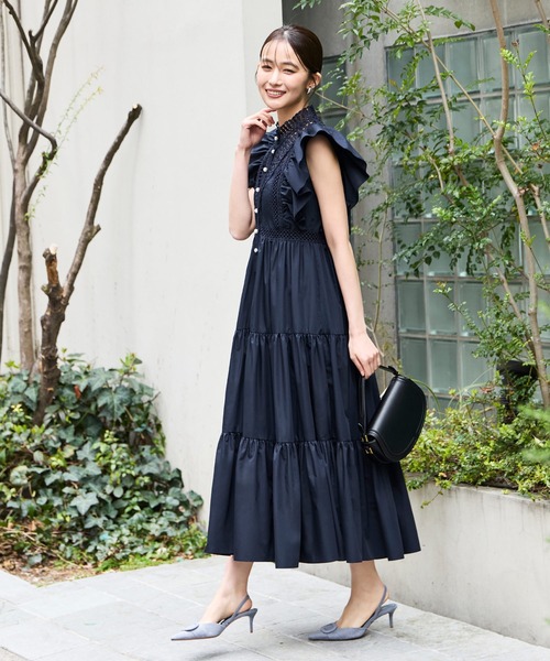 RUIRUE BOUTIQUE(ルイルエブティック)の「洗える | ティアード ボリューム シャツワンピース | ワンピース・夏ワンピース・ロングワンピース・リゾートワンピース・レースワンピース・ティアードスカート・フレアスカート(シャツワンピース・レディース・オフホワイト/ブラック/ネイビー・S/M/L)」の17枚目の写真