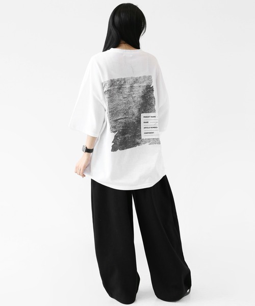 minsobi(ミンソビ)の「ラベルディテール バックアート ビッグTシャツ ユニセックス(Tシャツ/カットソー・メンズ・ホワイト/ブラック・FREE)」の13枚目の写真