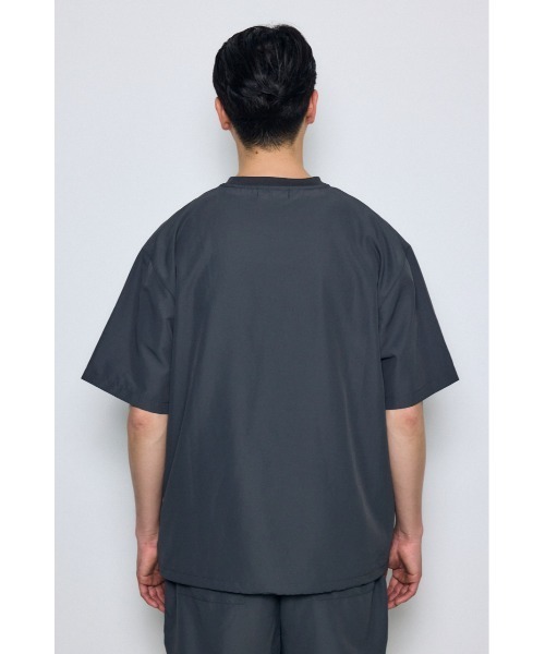 AZUL by moussy(アズールバイマウジー)の「【UVカット、遮熱、接触冷感】ひんやり♪SHELTECH Light ポケットTシャツ 春服 夏服(Tシャツ/カットソー・メンズ・グレー系その他/ブラック/グレー・SMALL/MEDIUM/LARGE)」の20枚目の写真
