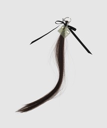 D'heygere（ディヘラ）の「Hairdo Ear Cuff（イヤーカフ）」