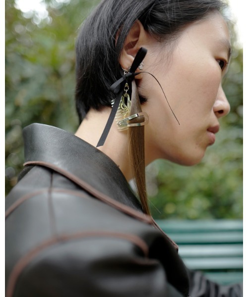 Hairdo Ear Cuff（イヤーカフ）｜D'heygere（ディヘラ）のファッション