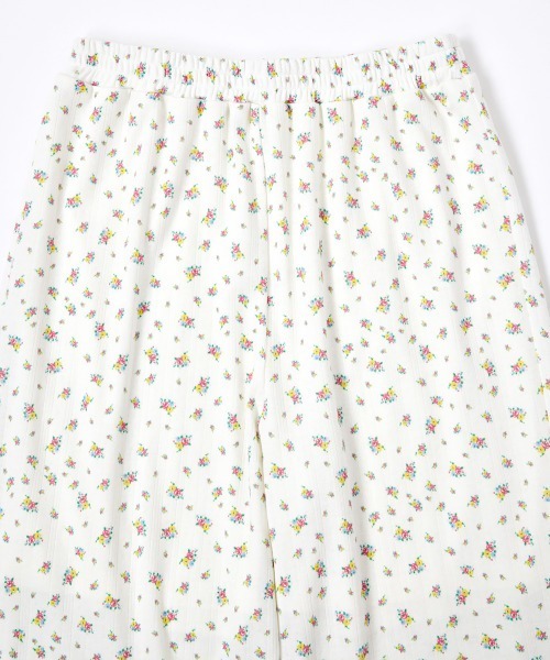 COLORME(カラーミー)の「【AKB48 伊藤百花 着用】小花柄リラックスパンツ(その他パンツ・レディース・ホワイト/グレー・FREE)」の6枚目の写真